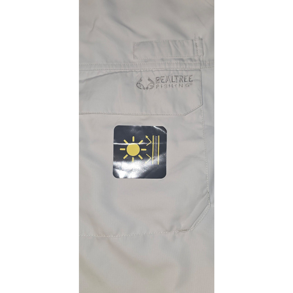 Men's RealTree Fishing Shirt Size L - Picture 3 of 7